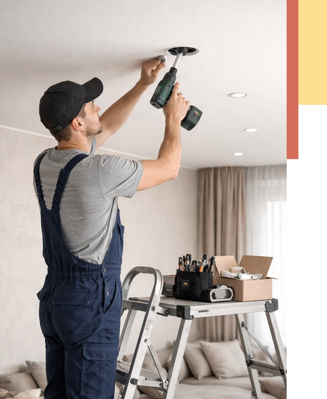 Установка и монтаж точечных светильников в натяжной потолок в Черкесске от 1835 руб. | ОТДЕЛОЧНИК-Чрк